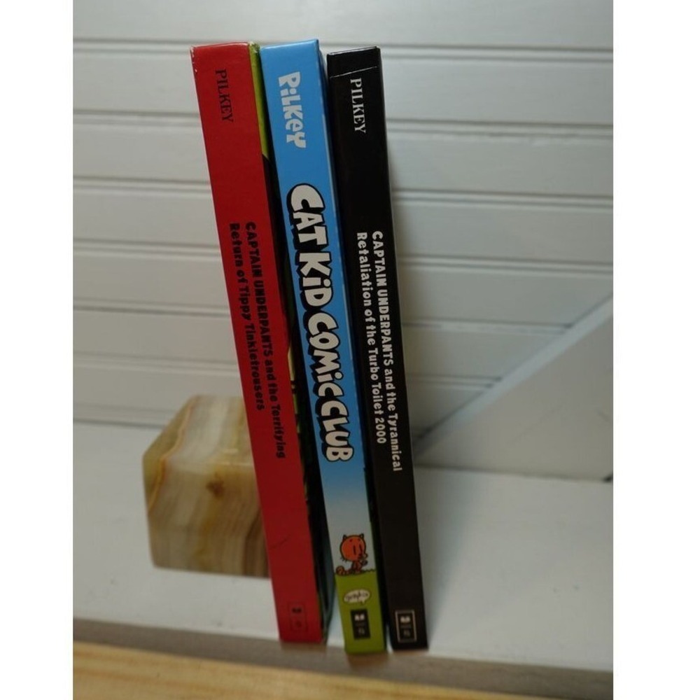 Captain Underpants books Dav Pilkey‎ Cat Dog Graphic Novel hardcover